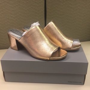 Kenneth Cole Reaction Malyn Metallic Block Heel